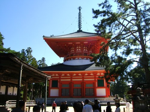 壇上伽藍